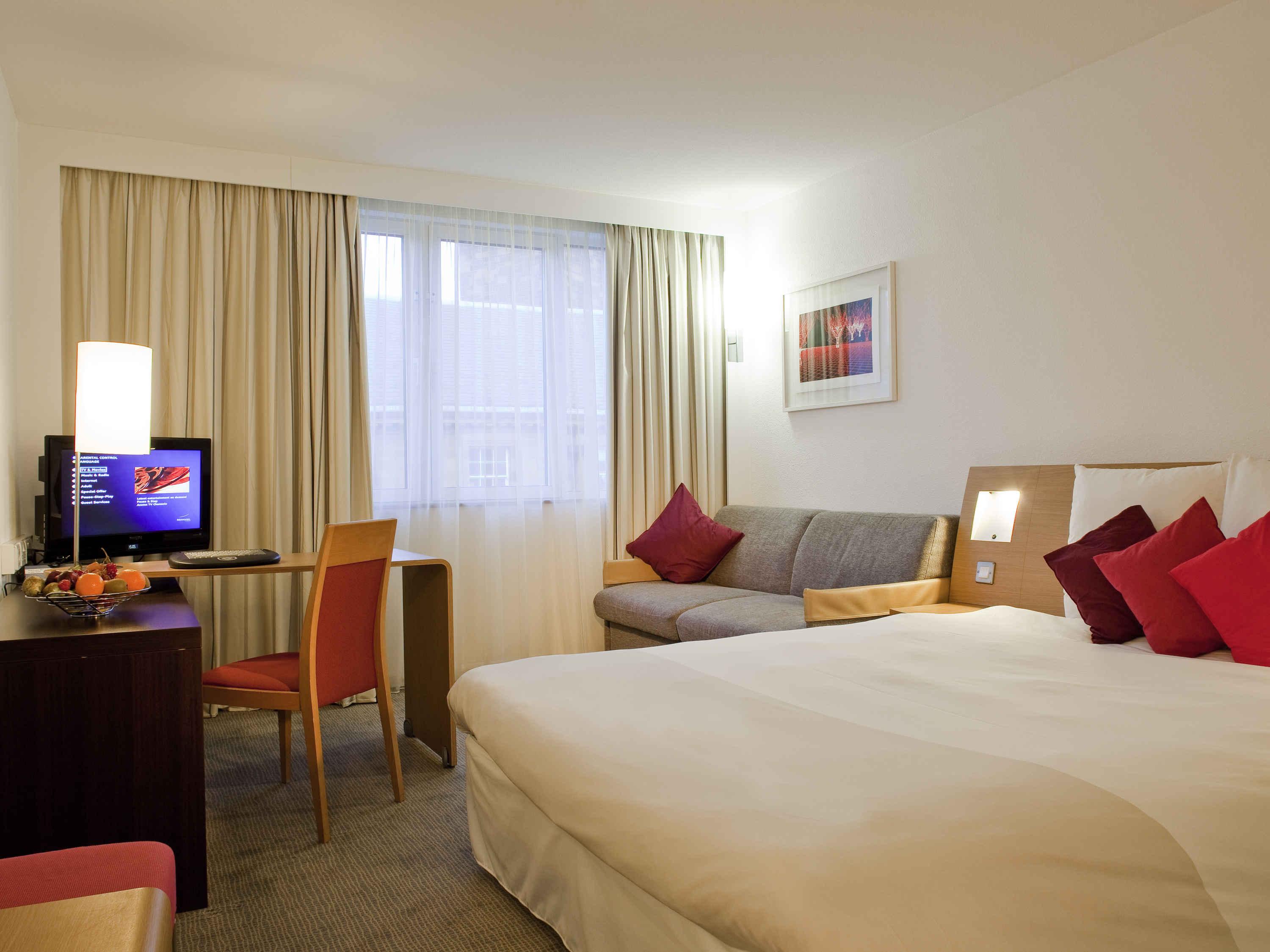 Novotel Roissy Saint Witz エクステリア 写真